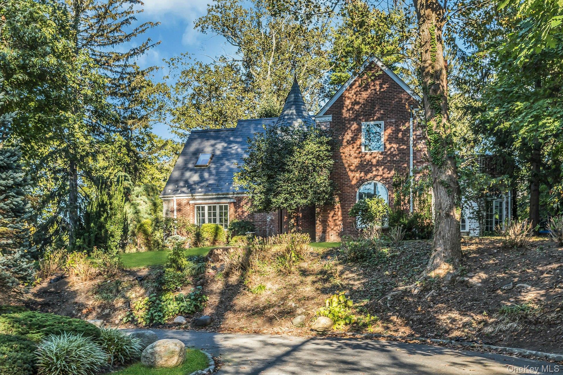 10 Soundview Crest