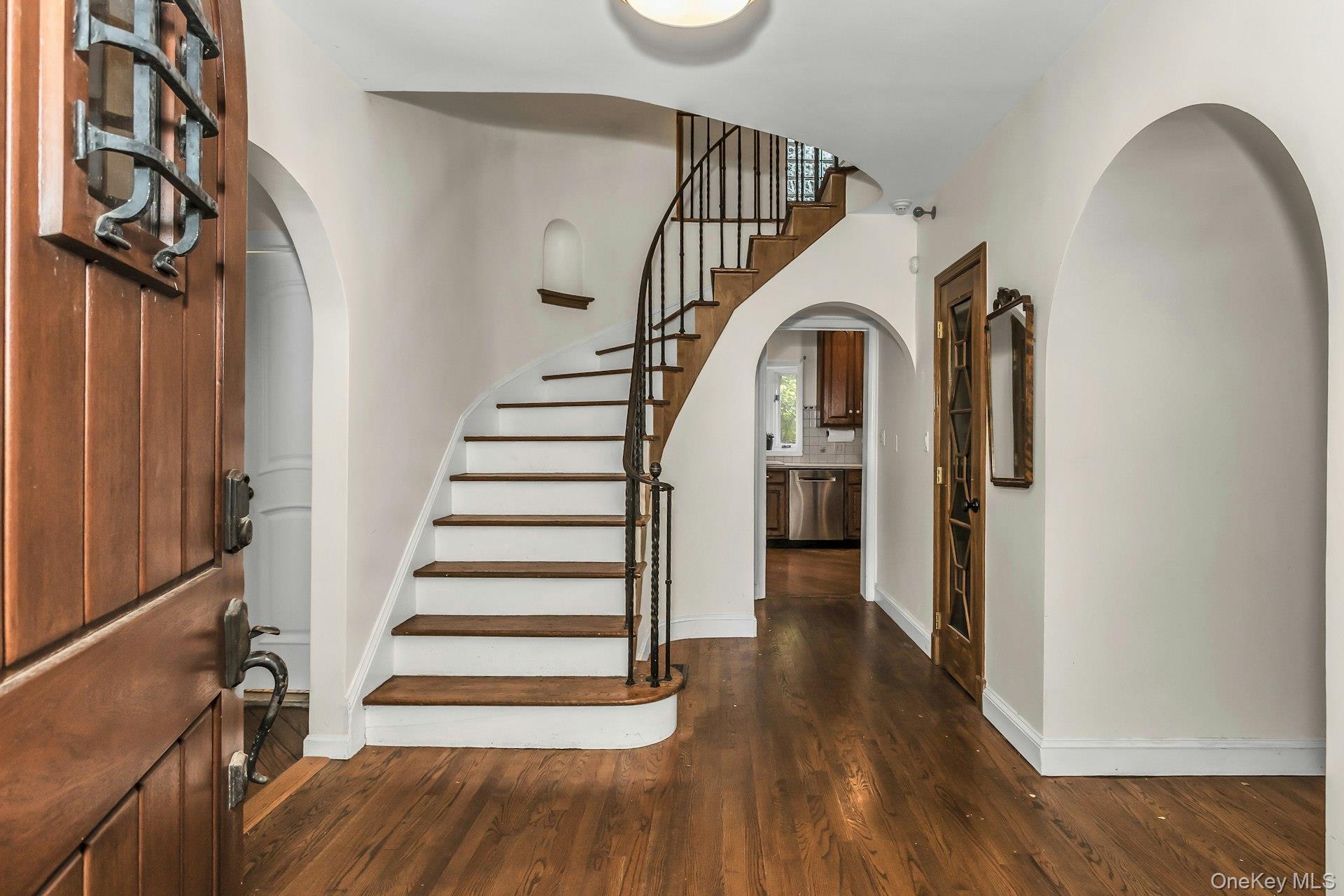 10 Soundview Crest