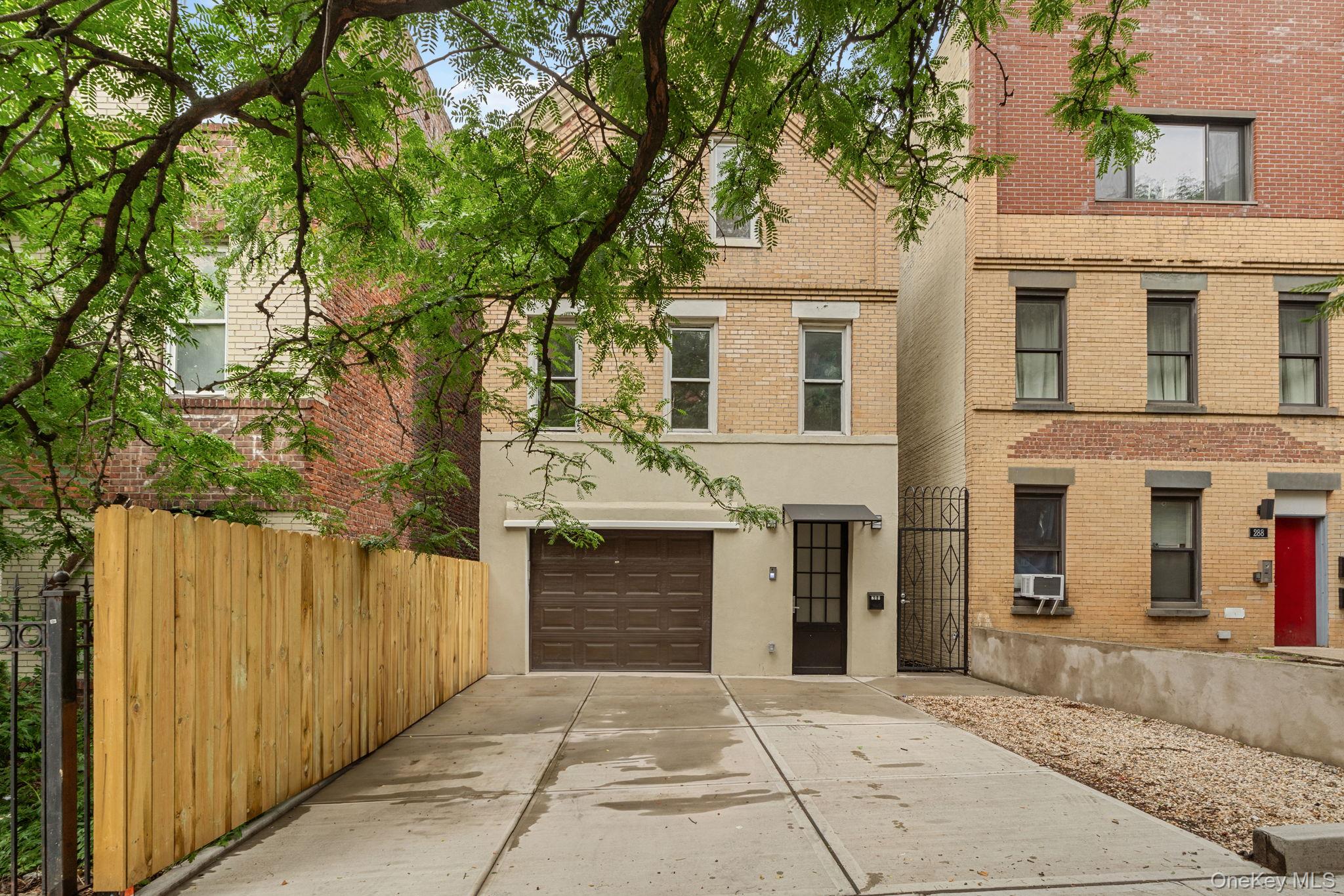 286 Wadsworth Avenue