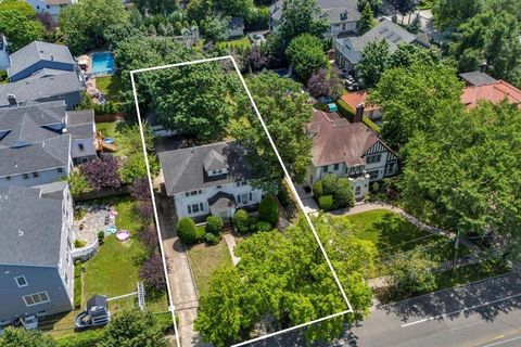 115 Central Avenue Lawrence NY 11559