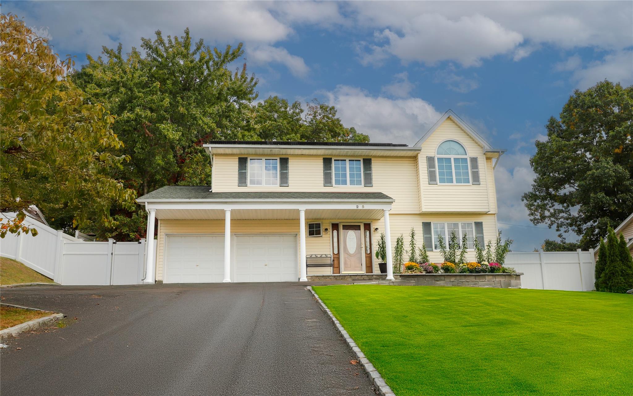 Property for Sale at Glacier Dr  Dr, Smithtown, Hamptons, NY - Bedrooms: 4 
Bathrooms: 3  - $929,000