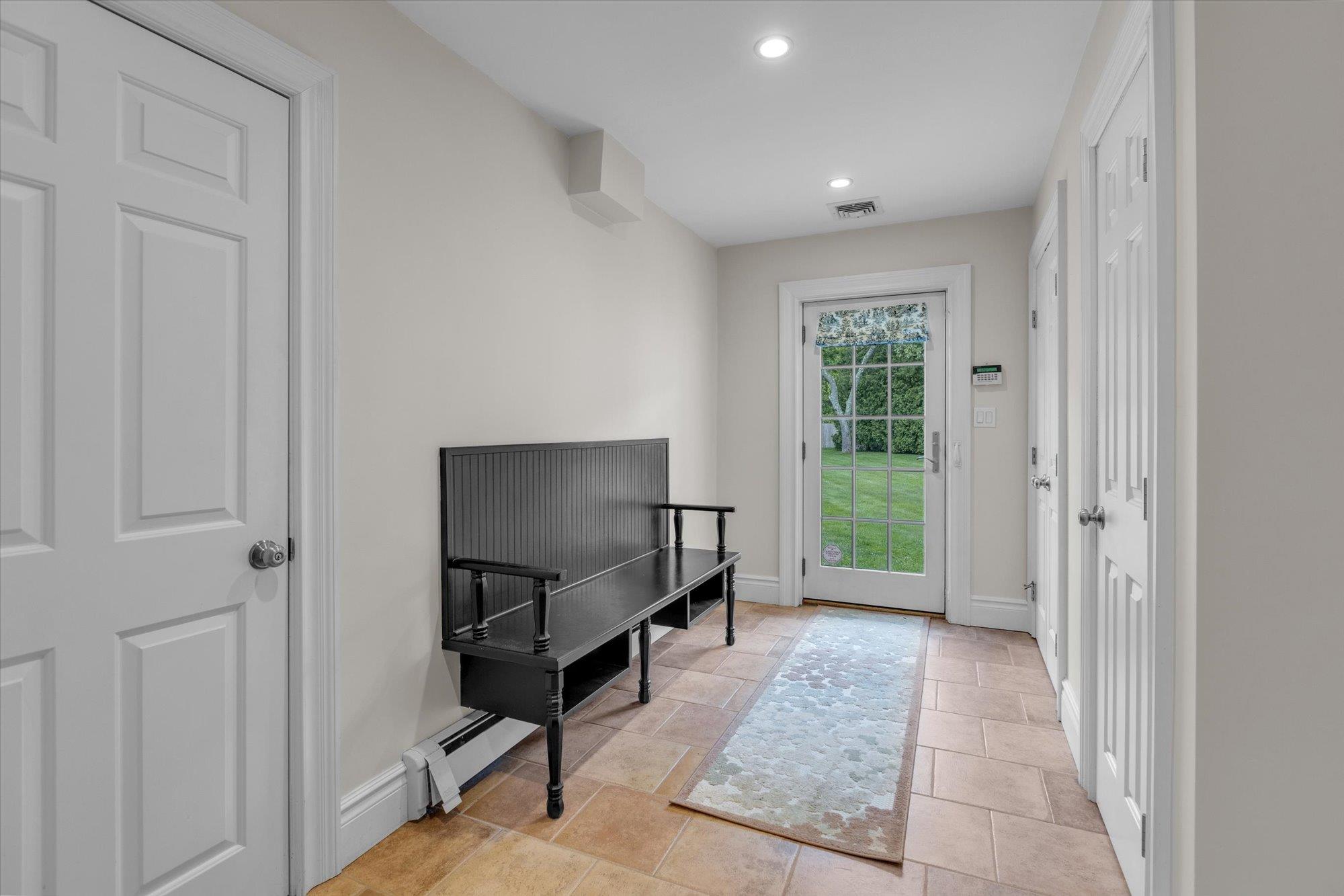 8 Bank Court, Greenlawn, New York image 13