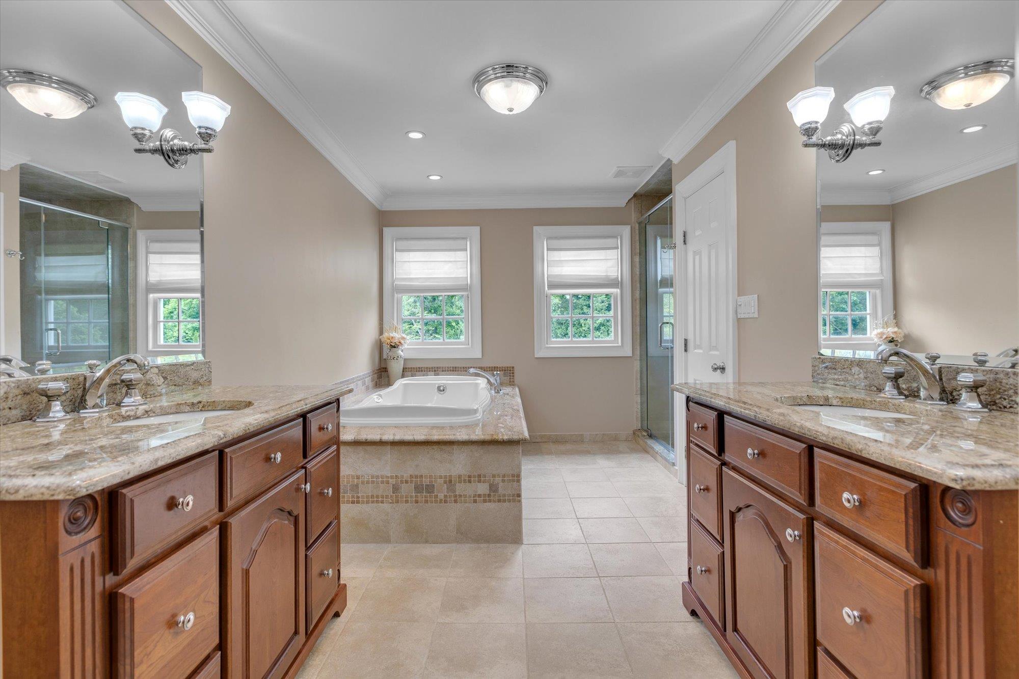 8 Bank Court, Greenlawn, New York image 22