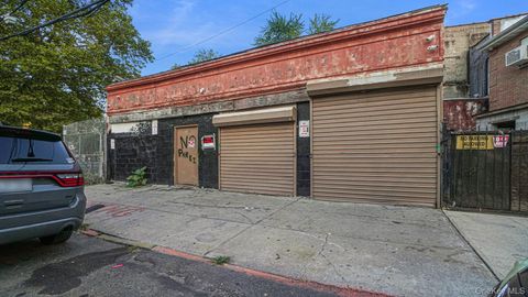 Photo of 1144 Rev James Polite Avenue, Bronx, NY 10459 (MLS # 943398)