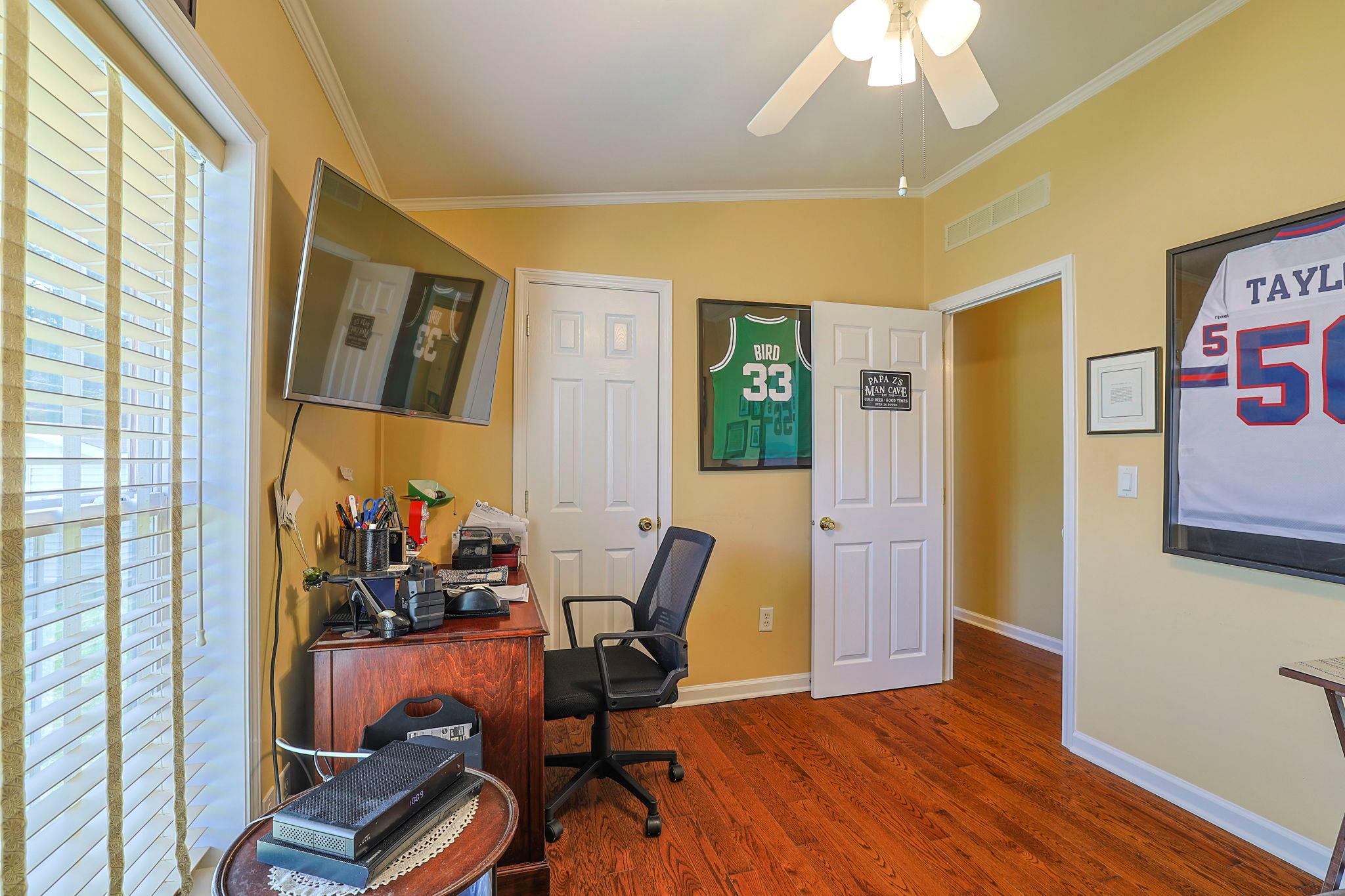 48 Vero Drive, Poughkeepsie, Florida image 25