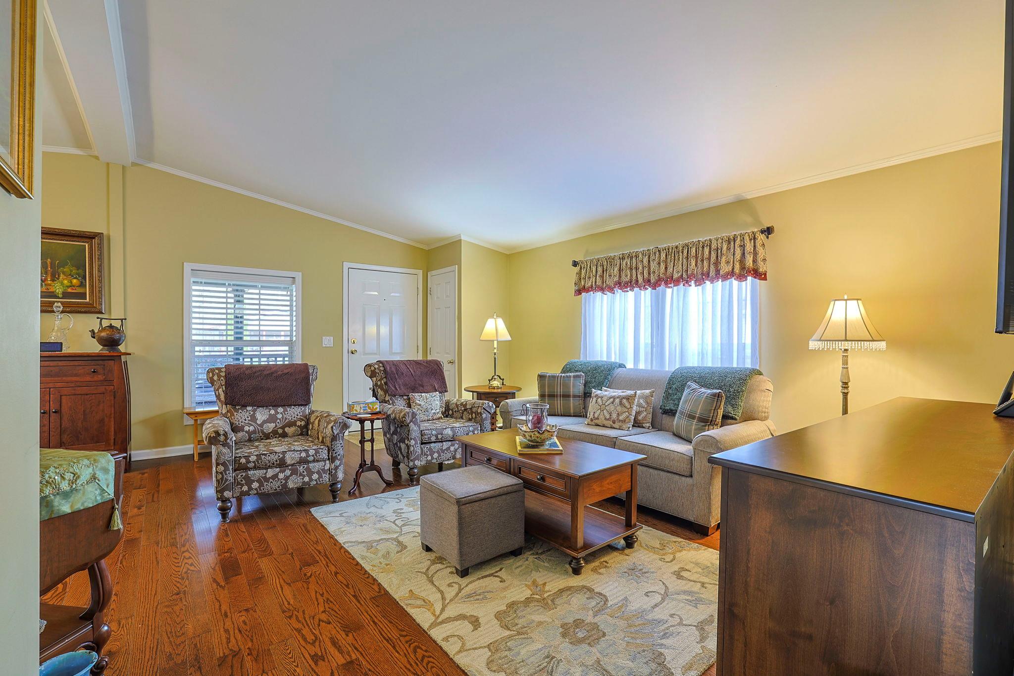 48 Vero Drive, Poughkeepsie, Florida image 3