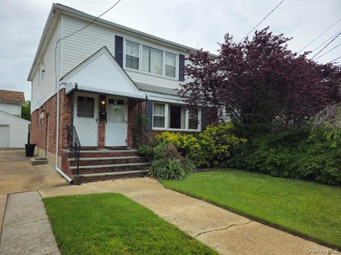 Multifamily For Sale - 107 Union Avenue<br/> Lynbrook, NY 11563