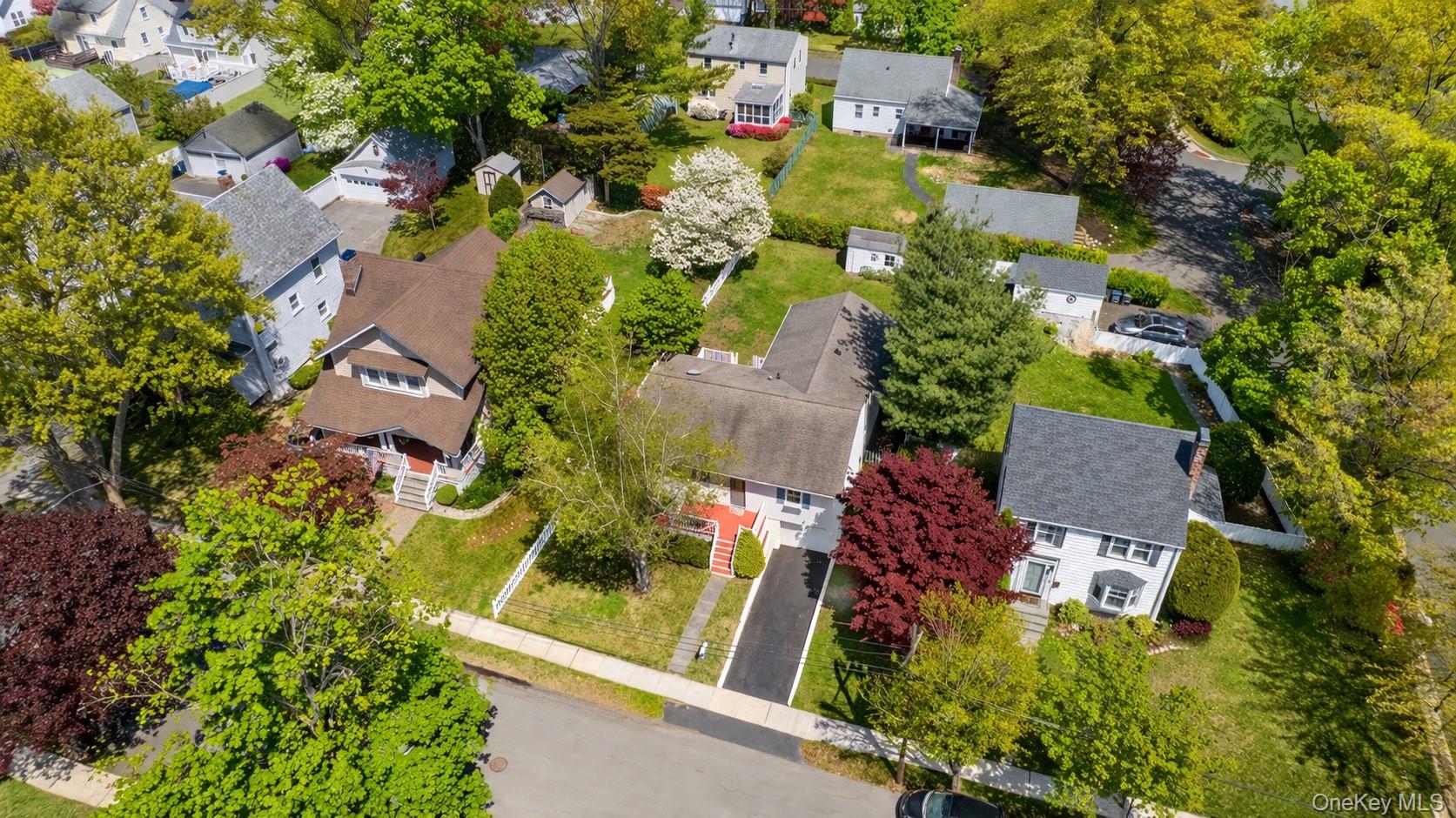 8 Seneca Avenue