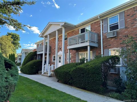 Homes For Sale - 151 Fairharbor Drive #151<br/> Patchogue, NY 11772