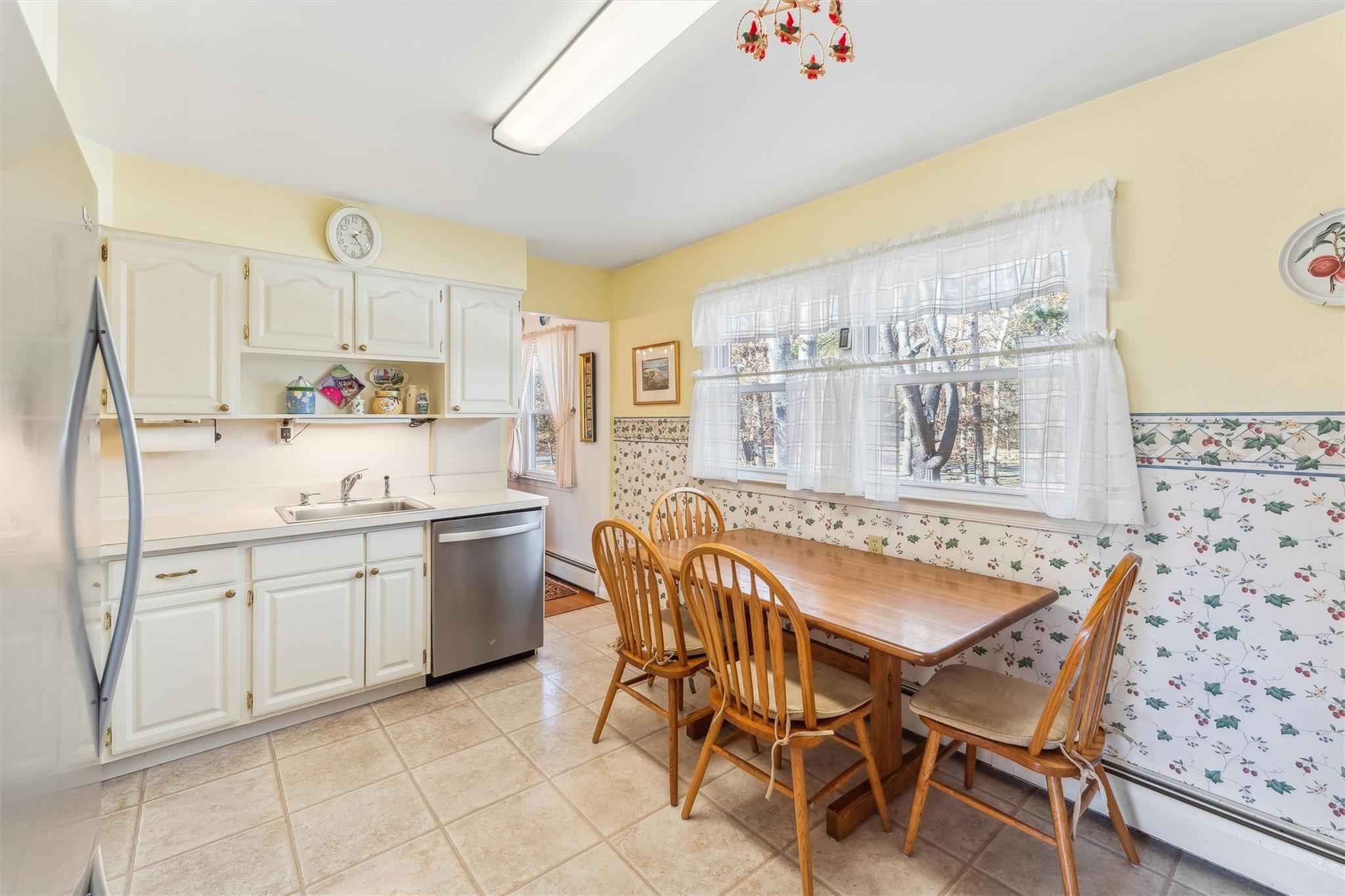 507 Chapman Boulevard, Manorville, New York image 8