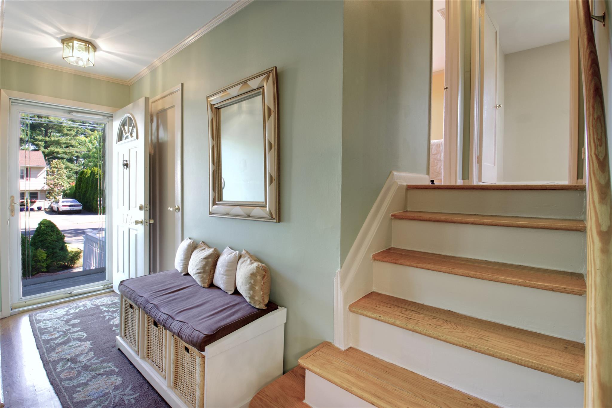 172 Brook Street, Garden City, New York image 4
