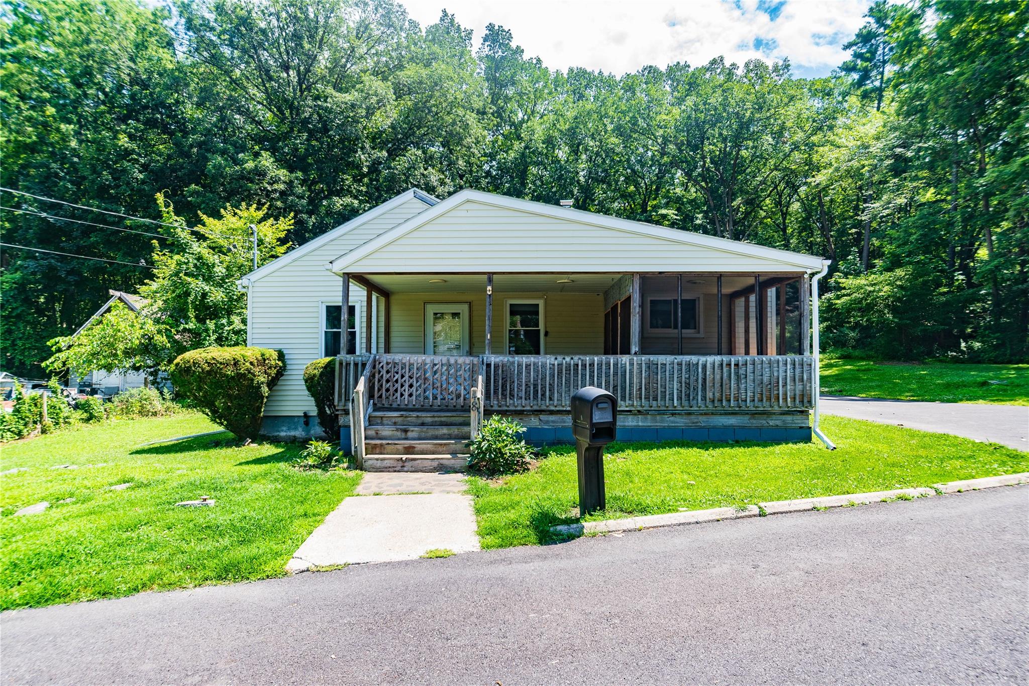 48 Petit Avenue