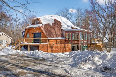 106 Post Road Slate Hill NY 10973