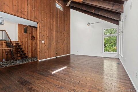 Tiny photo for 4 Leatherstocking Lane, Mamaroneck, NY 10543 (MLS # 1029901)