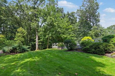Tiny photo for 4 Leatherstocking Lane, Mamaroneck, NY 10543 (MLS # 1029901)