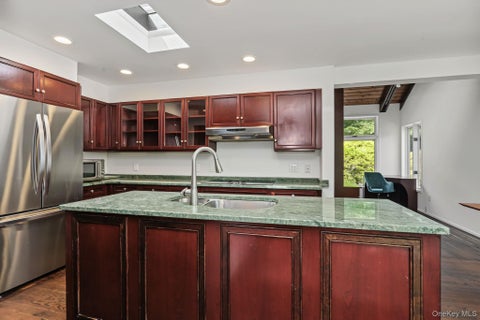 Tiny photo for 4 Leatherstocking Lane, Mamaroneck, NY 10543 (MLS # 1029901)