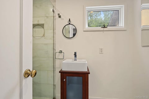 Tiny photo for 4 Leatherstocking Lane, Mamaroneck, NY 10543 (MLS # 1029901)