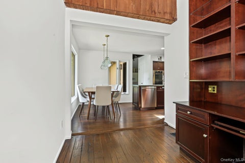 Tiny photo for 4 Leatherstocking Lane, Mamaroneck, NY 10543 (MLS # 1029901)