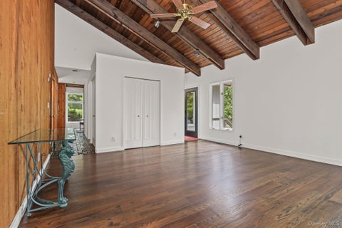 Tiny photo for 4 Leatherstocking Lane, Mamaroneck, NY 10543 (MLS # 1029901)