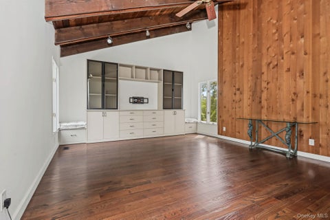 Tiny photo for 4 Leatherstocking Lane, Mamaroneck, NY 10543 (MLS # 1029901)