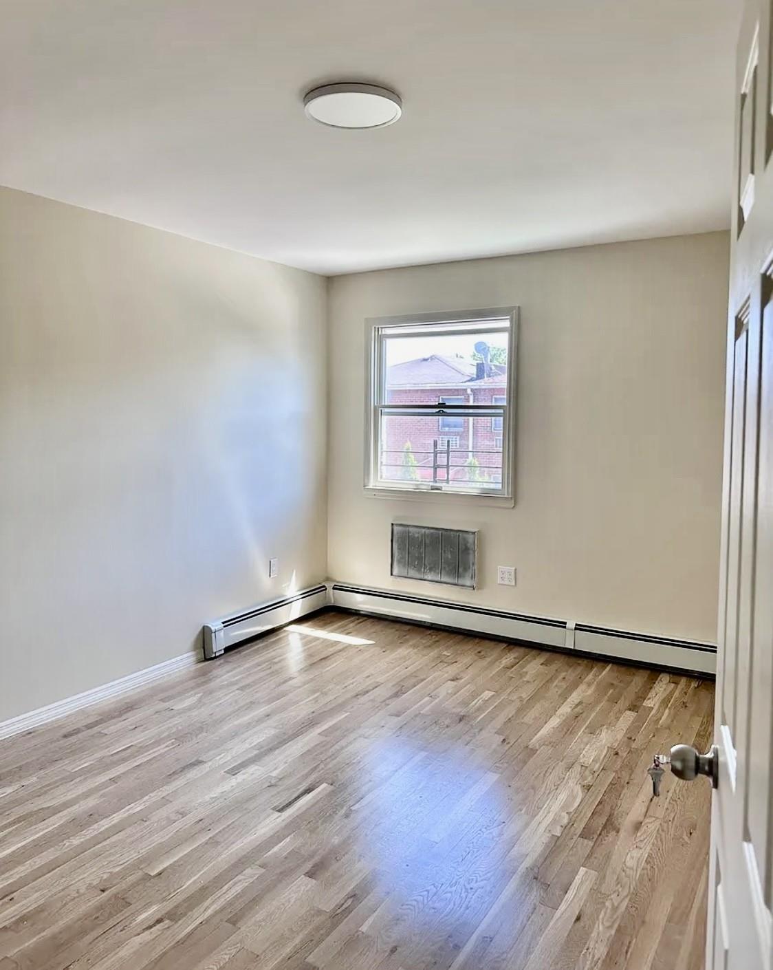 338 Balcom Avenue, Bronx, New York image 5
