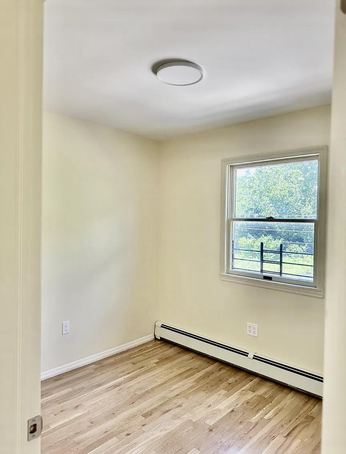 338 Balcom Avenue, Bronx, New York image 7