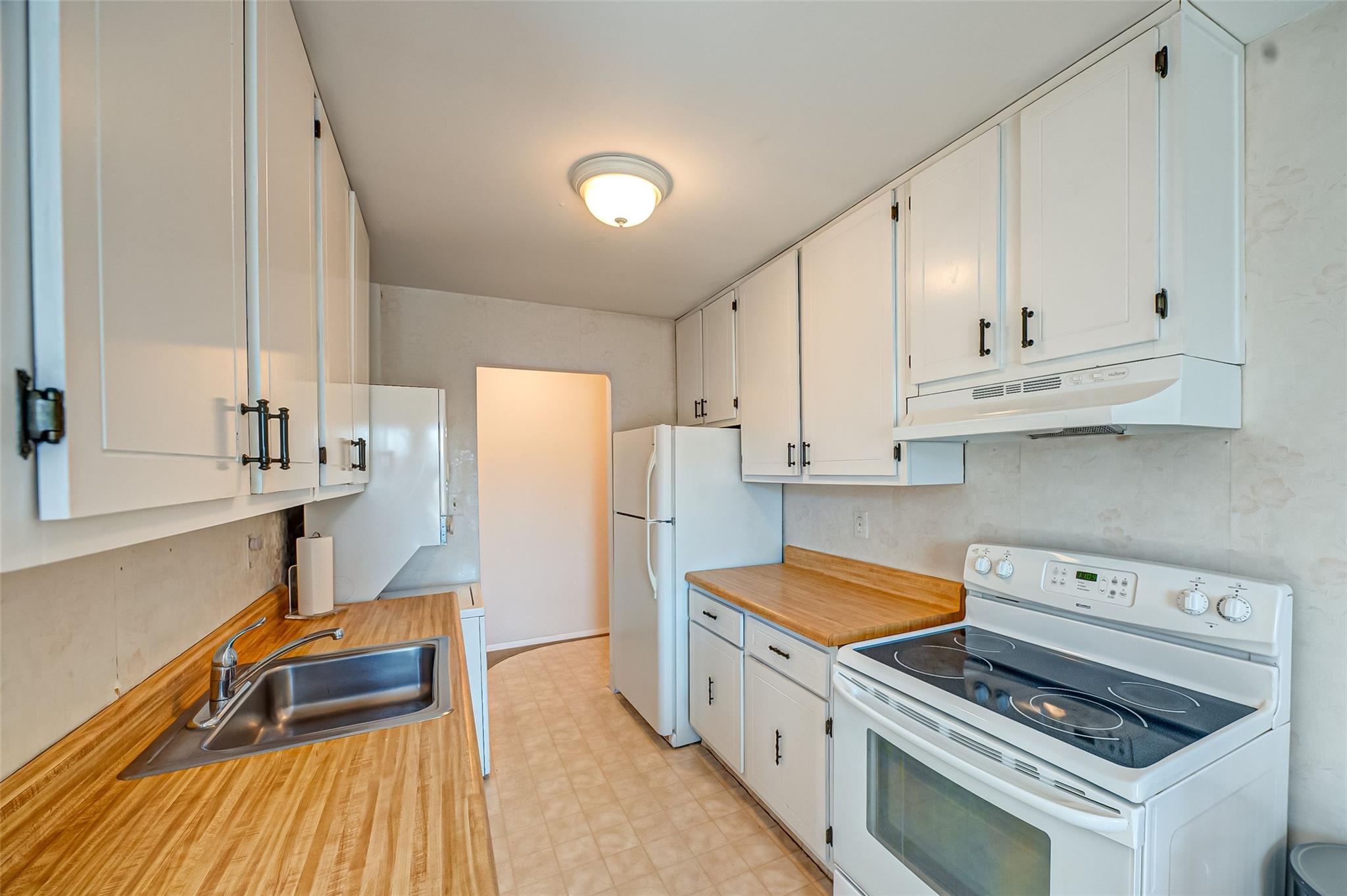1204 Gotham Drive #1204, Saint James, New York image 5