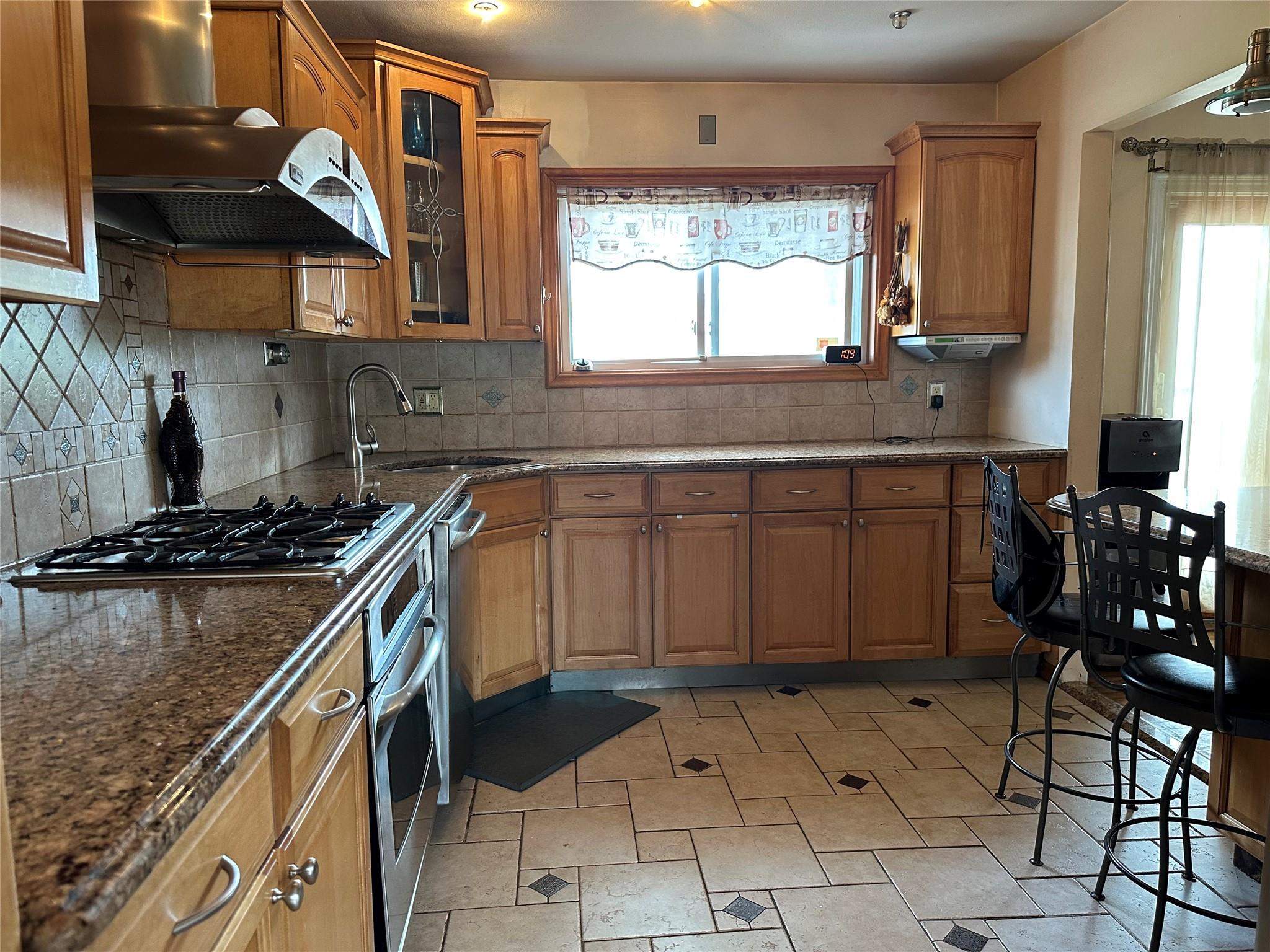 919 Pinelake Drive, West Hempstead, New York image 19