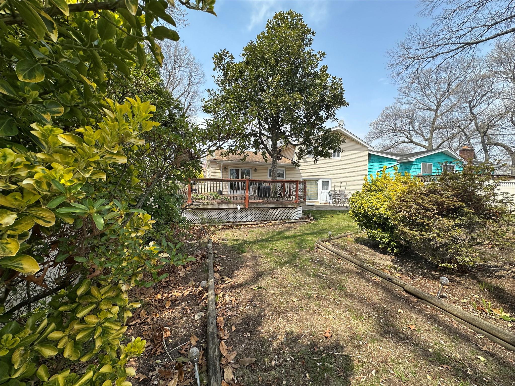 919 Pinelake Drive, West Hempstead, New York image 29