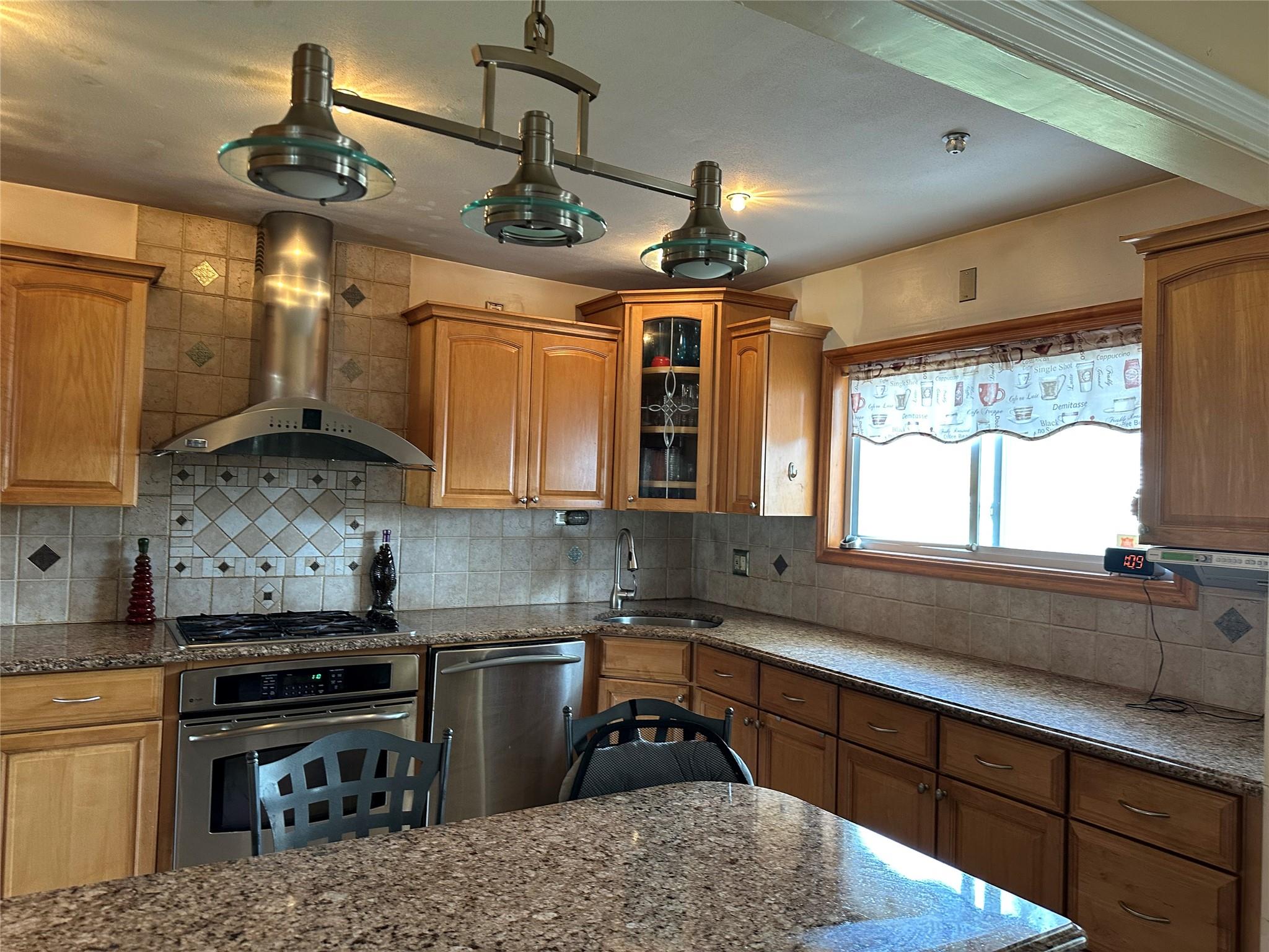 919 Pinelake Drive, West Hempstead, New York image 20