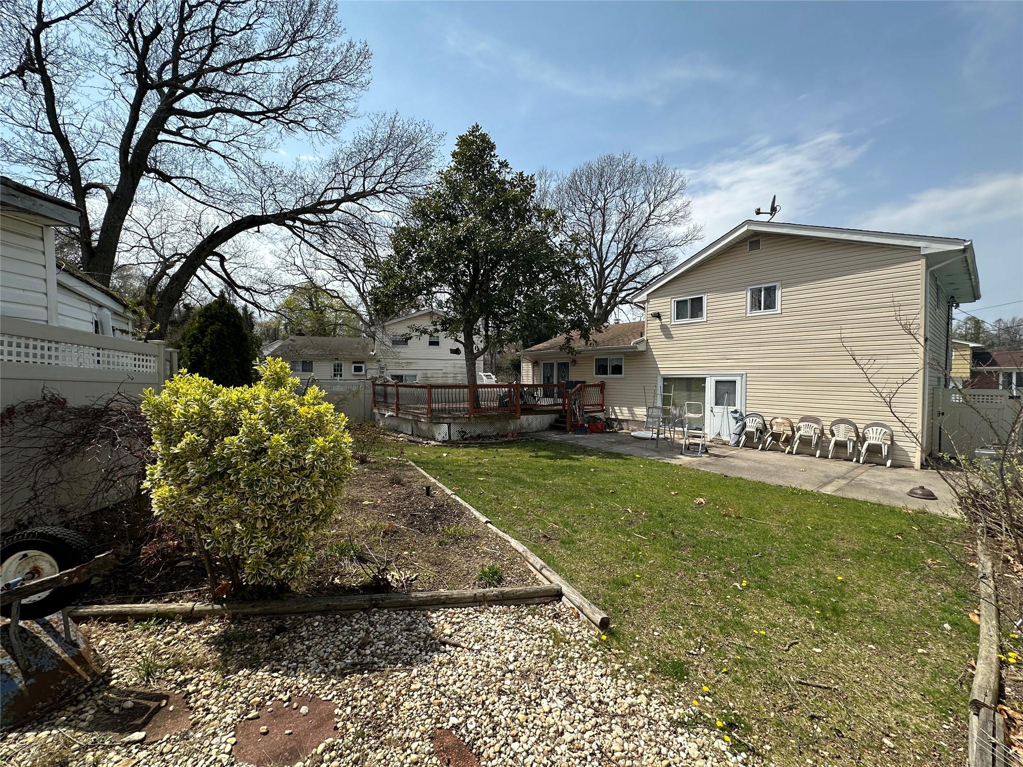919 Pinelake Drive, West Hempstead, New York image 31