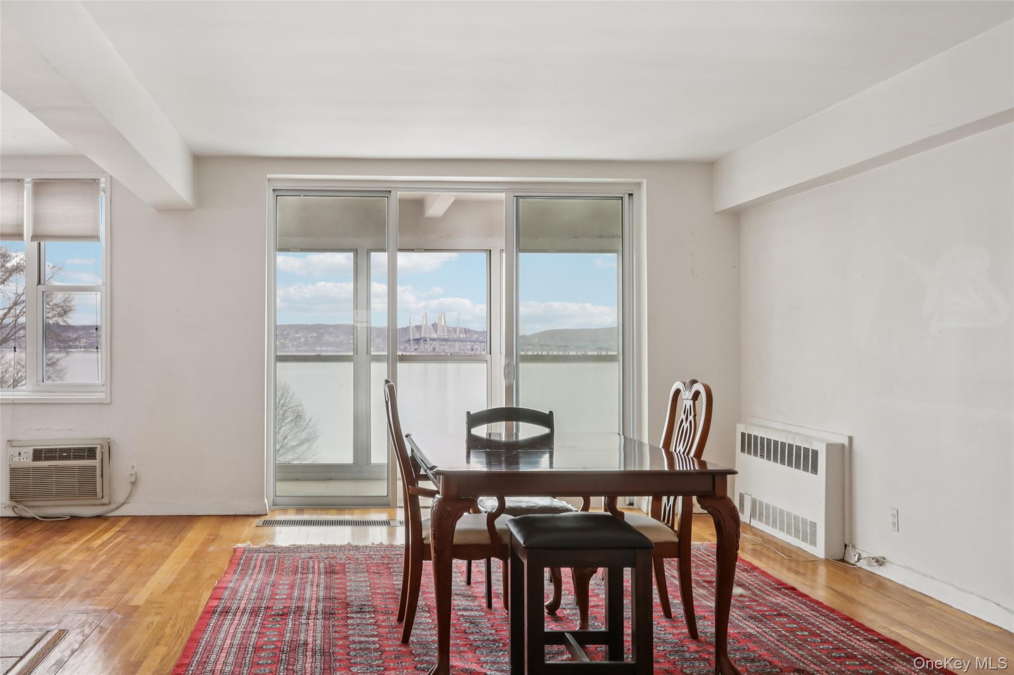 4 Salisbury Point 4A