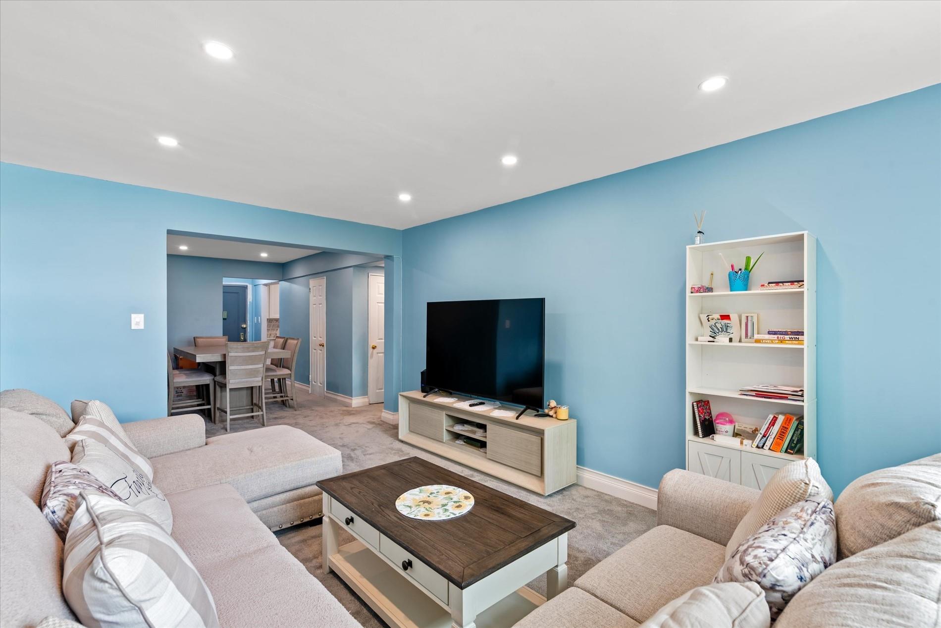 Property for Sale at 98th Street 5A, Woodhaven, Queens, NY - Bedrooms: 2 
Bathrooms: 1 
Rooms: 4  - $379,000