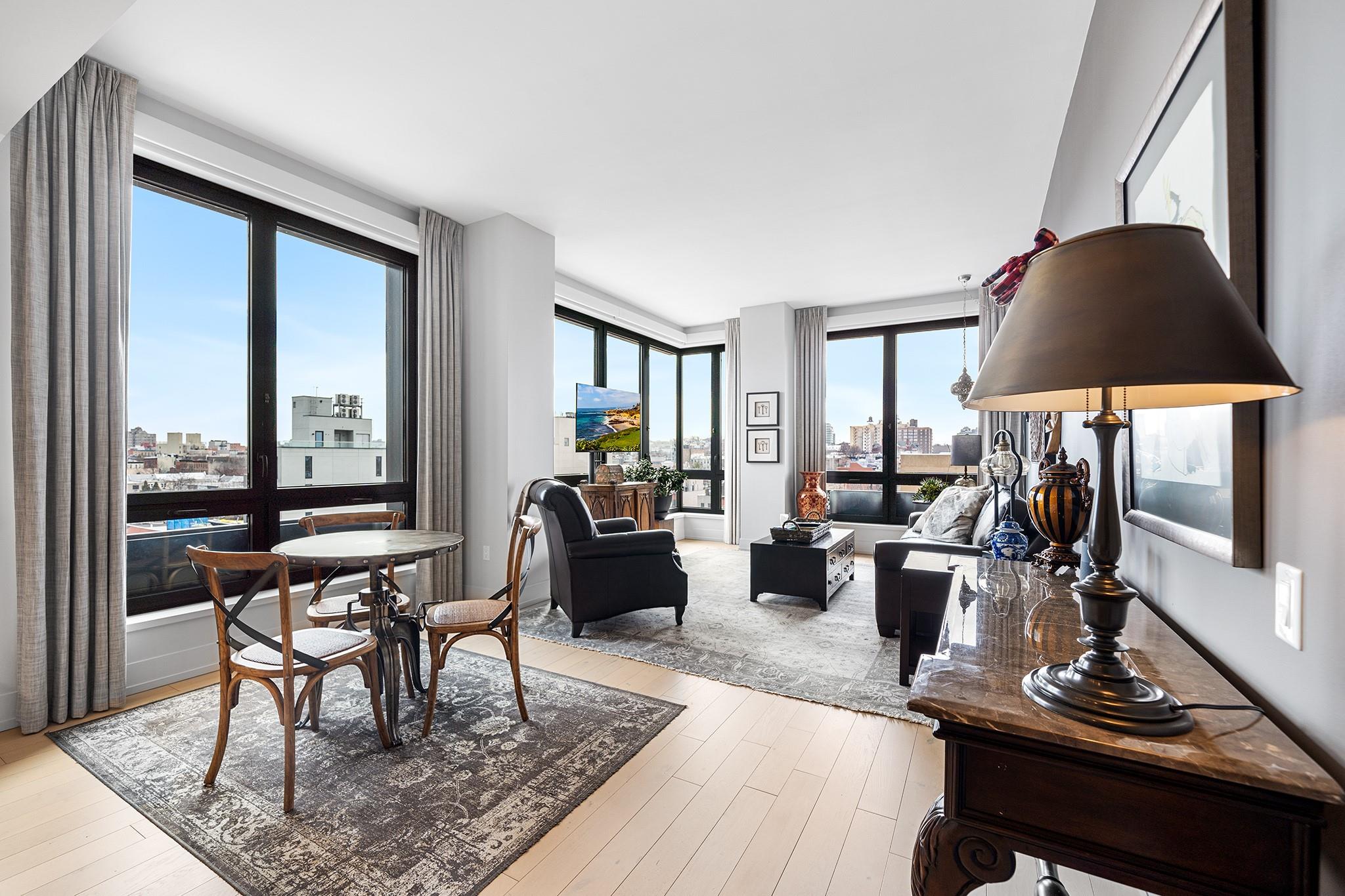 550 Vanderbilt Avenue 725