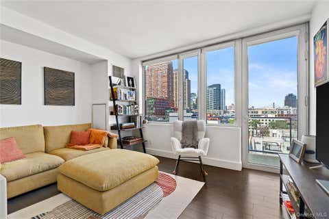 Photo of 519 Borden Avenue #7B, Long Island City, NY 11101 (MLS # 1010391)