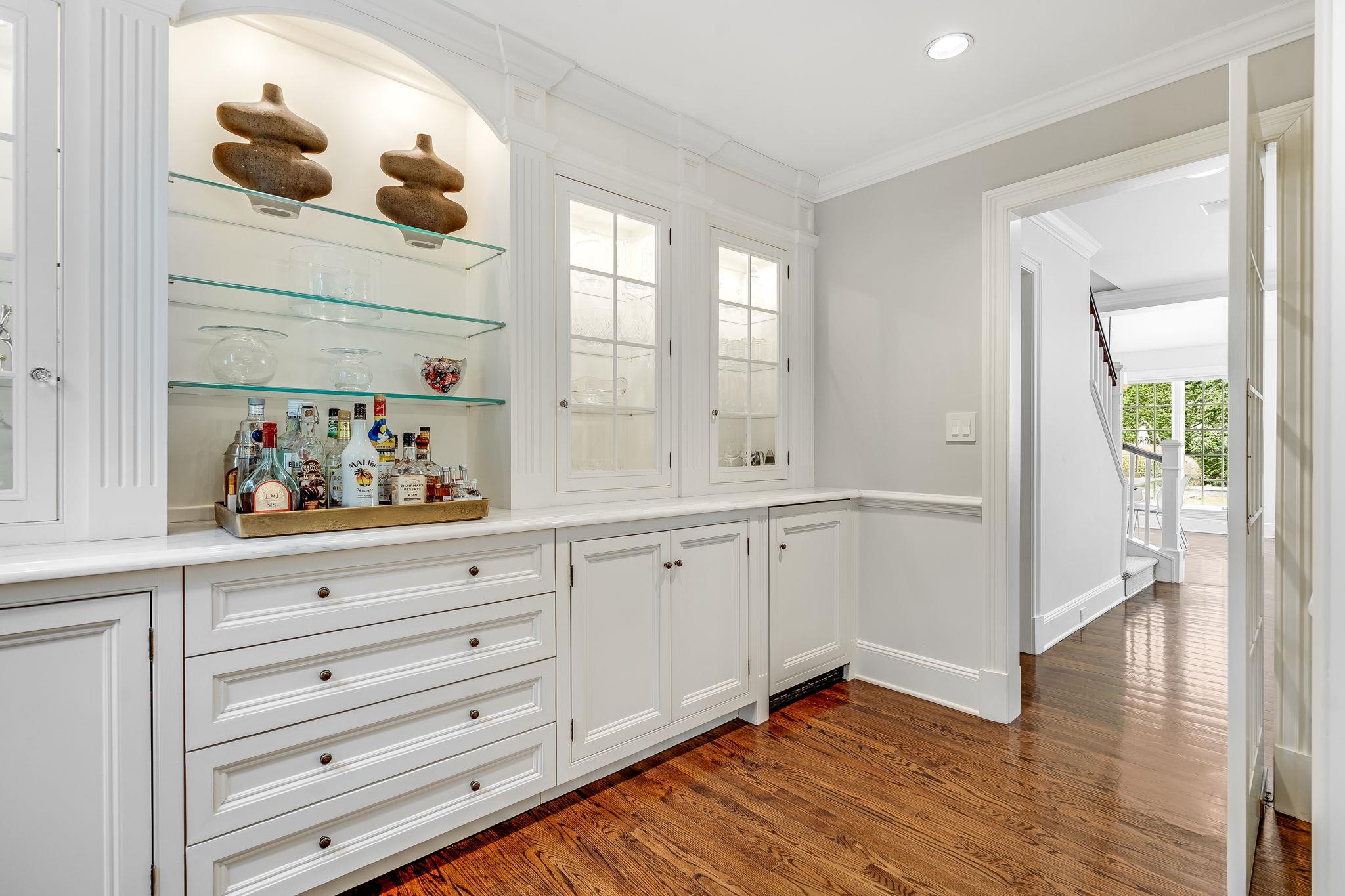 58 Pleasant Ridge Road, Harrison, New York image 13