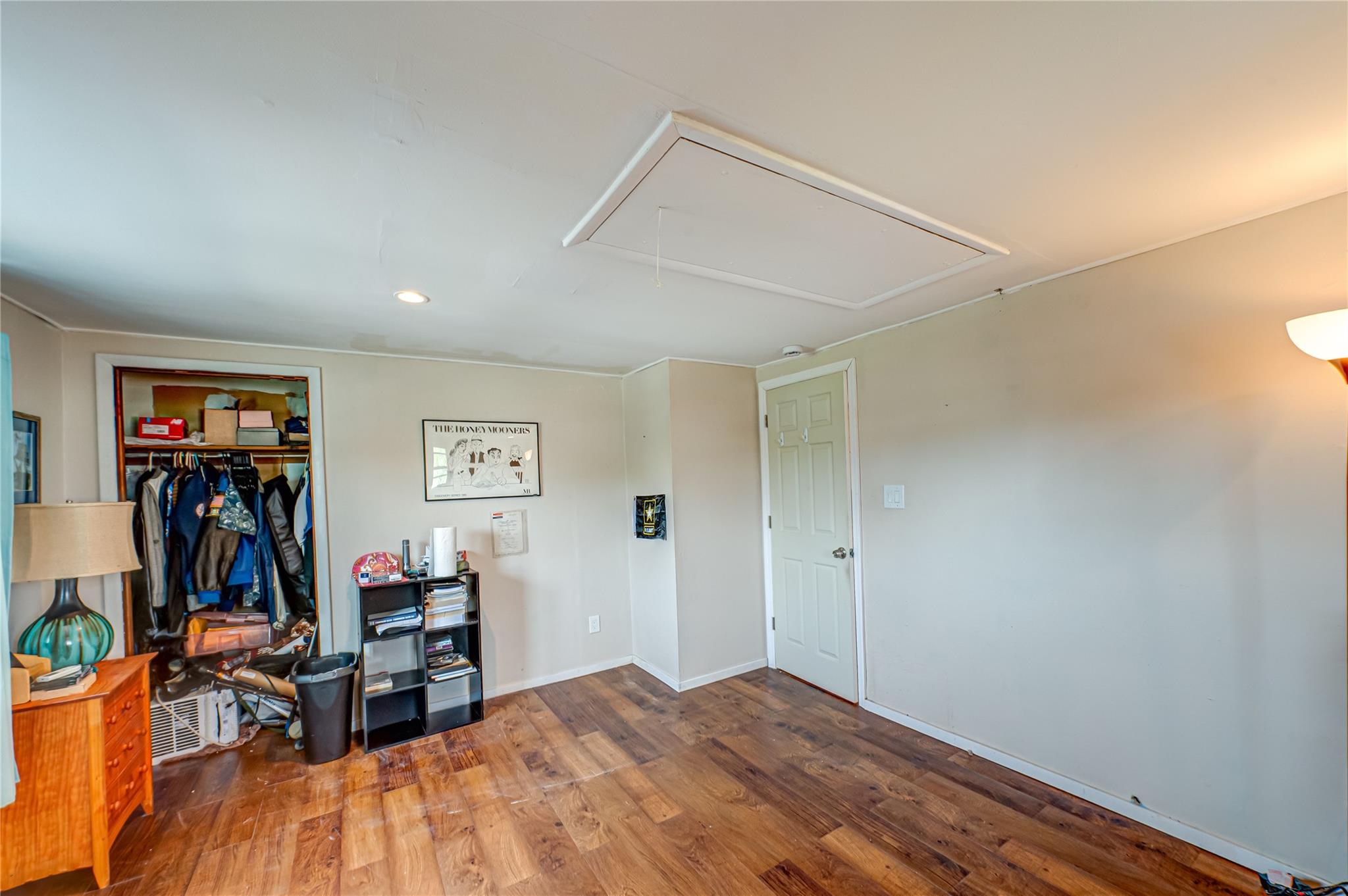46 Stone Lane, Levittown, New York image 12