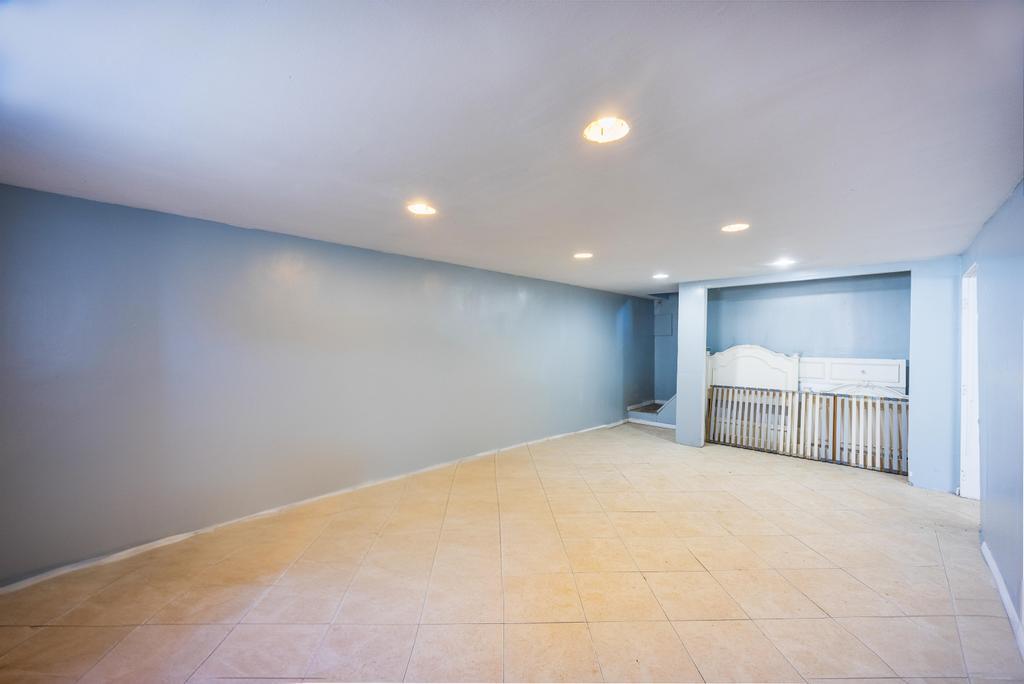 1068 Connetquot Avenue, Central Islip, New York image 22