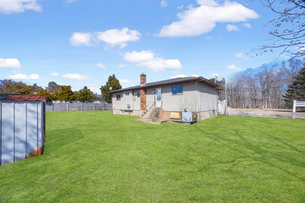 1068 Connetquot Avenue, Central Islip, New York image 7