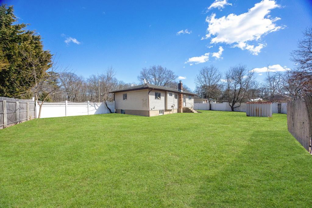 1068 Connetquot Avenue, Central Islip, New York image 6
