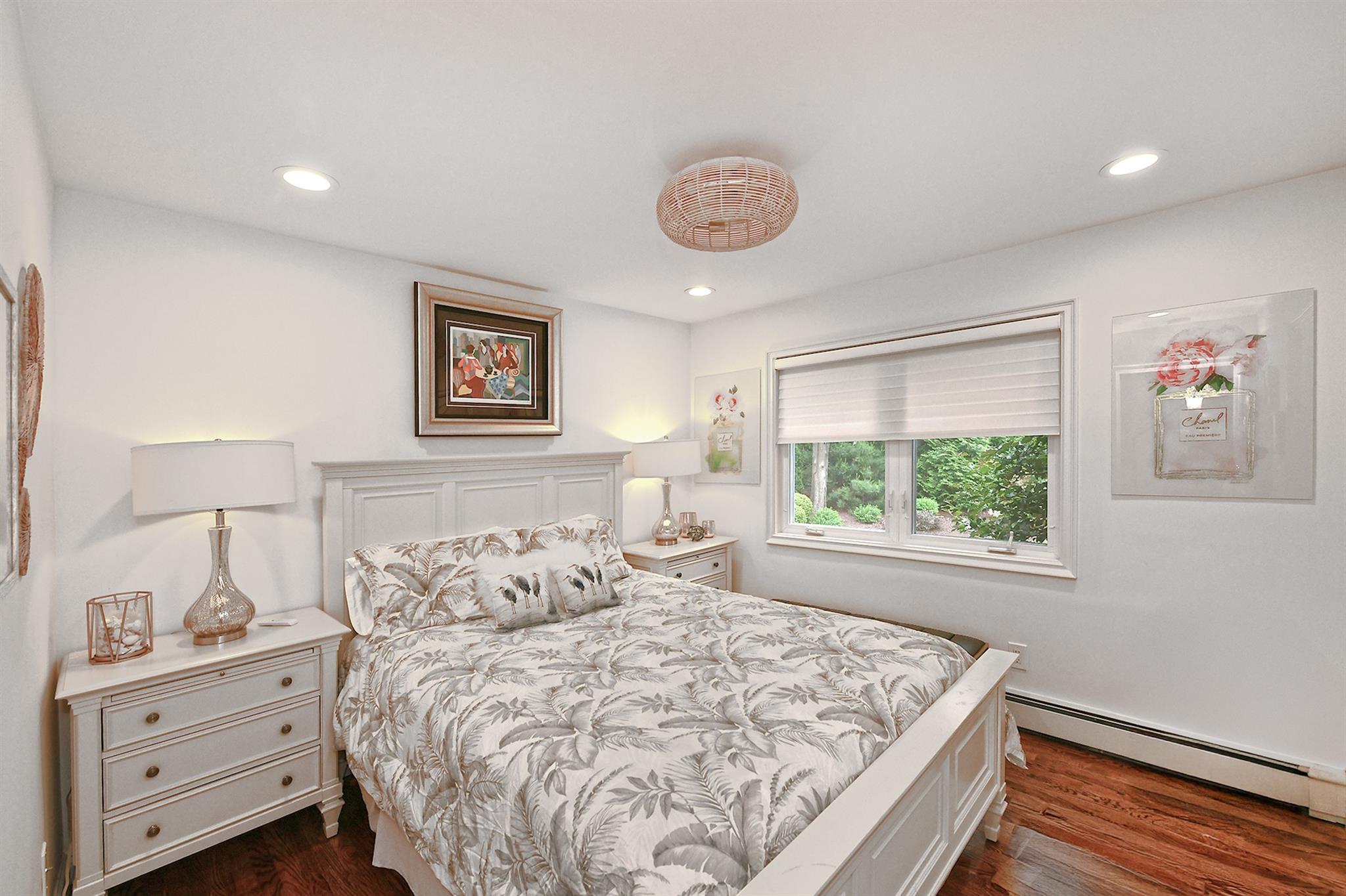 47 Wilmington Drive, Melville, New York image 25