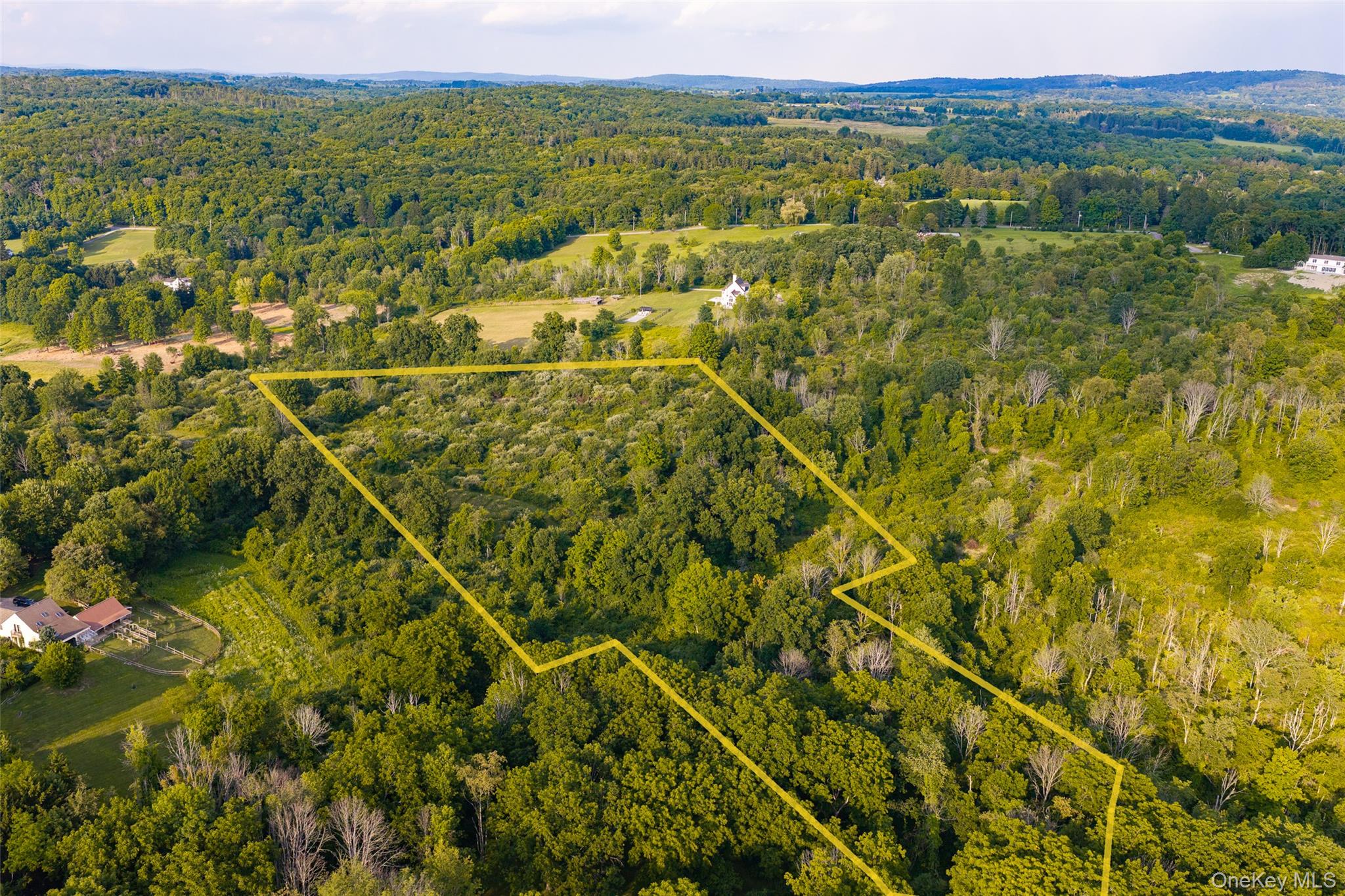 Sharon Turnpike