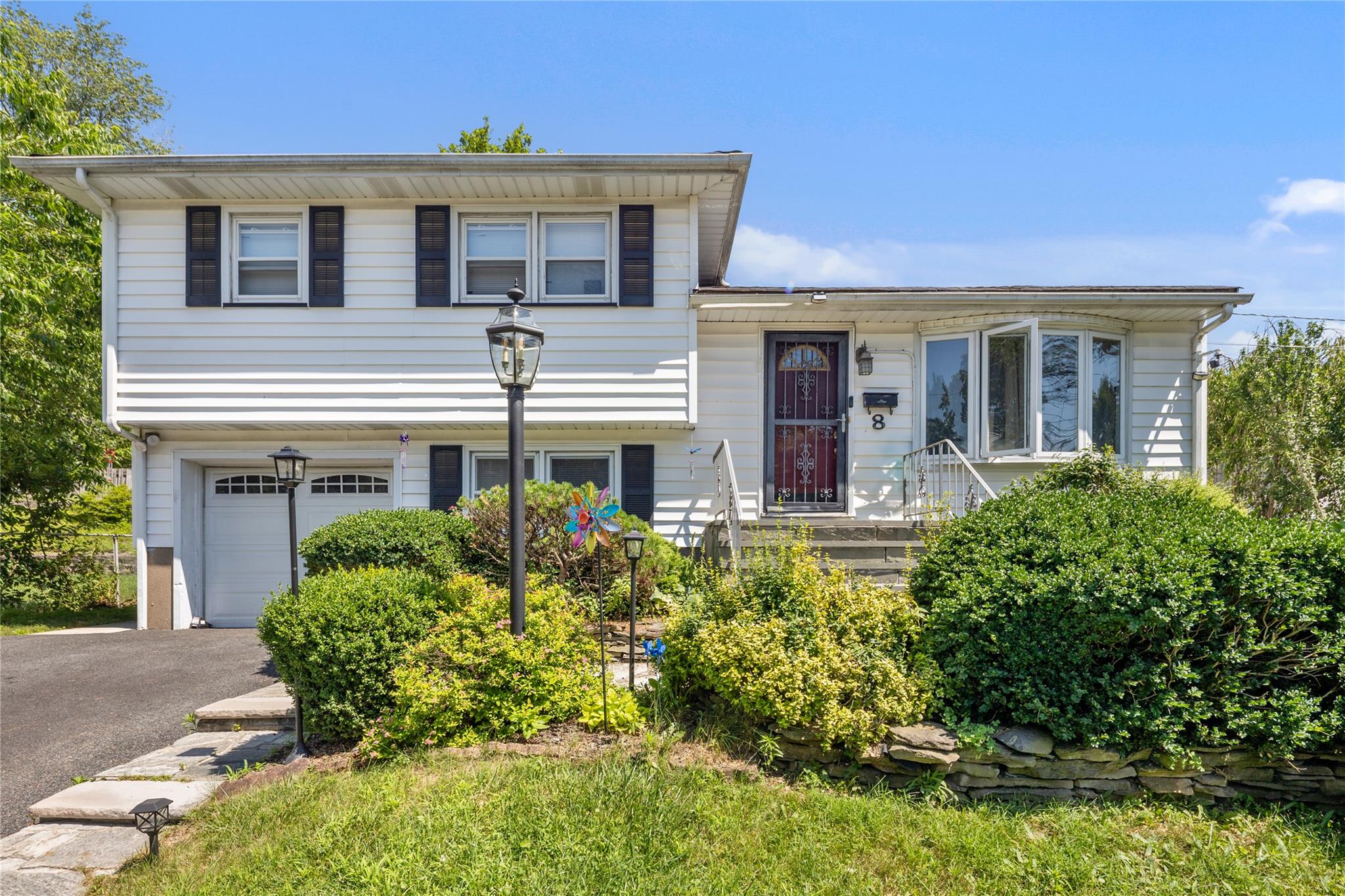 8 Valley View Terrace