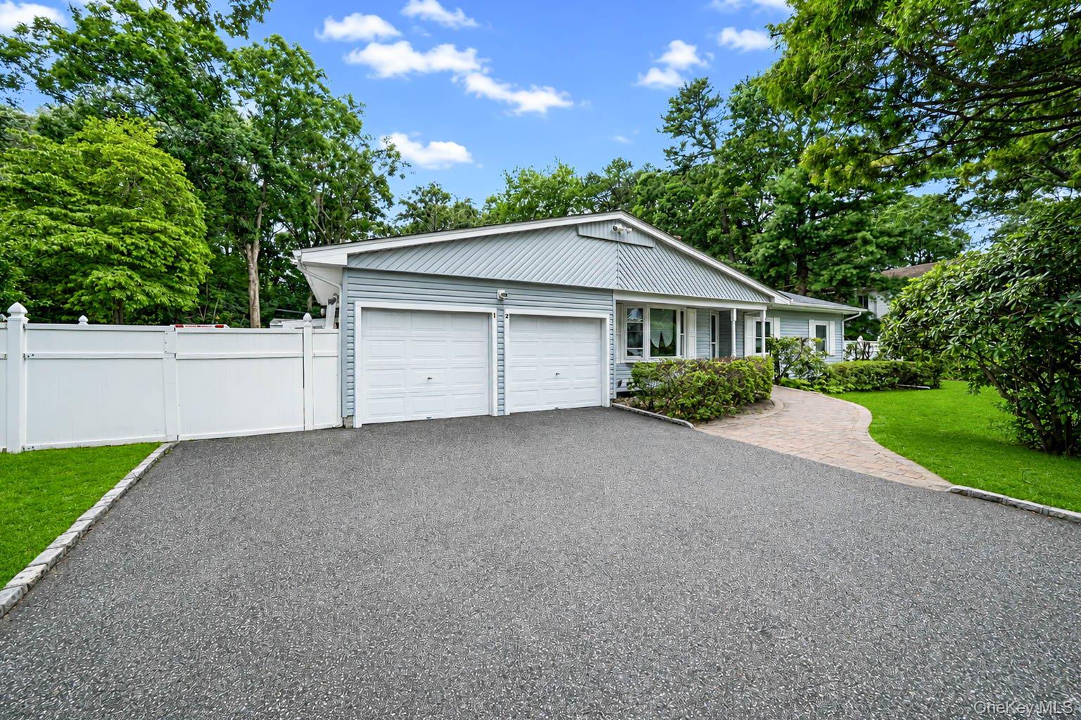 12 Beecher Street