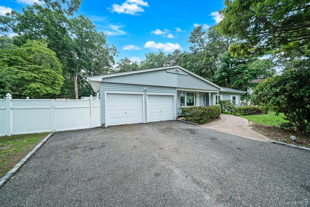 Photo of 12 Beecher Street, Coram, NY 11727 (MLS # 1047250)