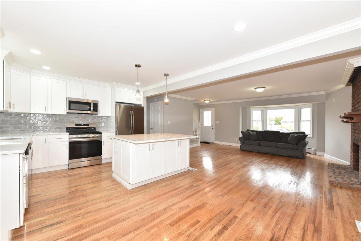 3835 Marion Court, Seaford, New York image 10