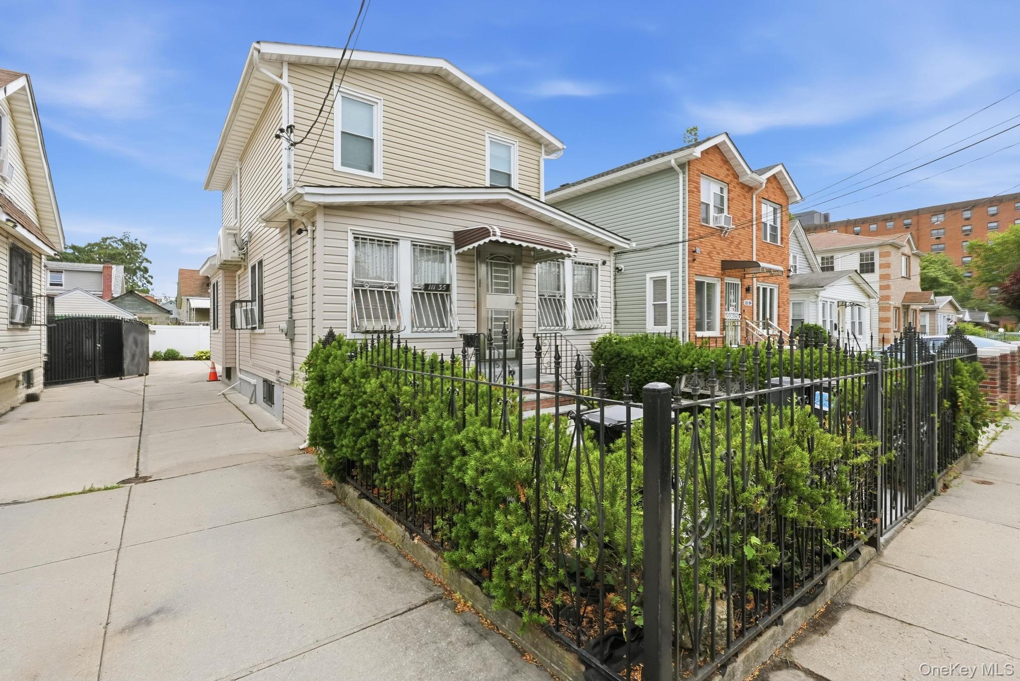 111-35 166th Street - Photo 2