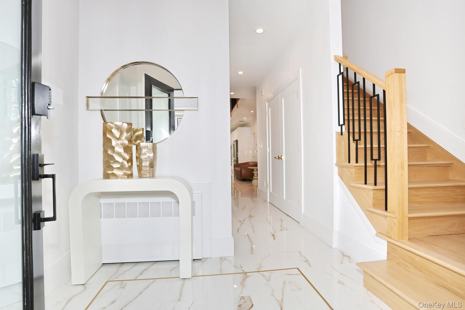 60 Silverwood Circle