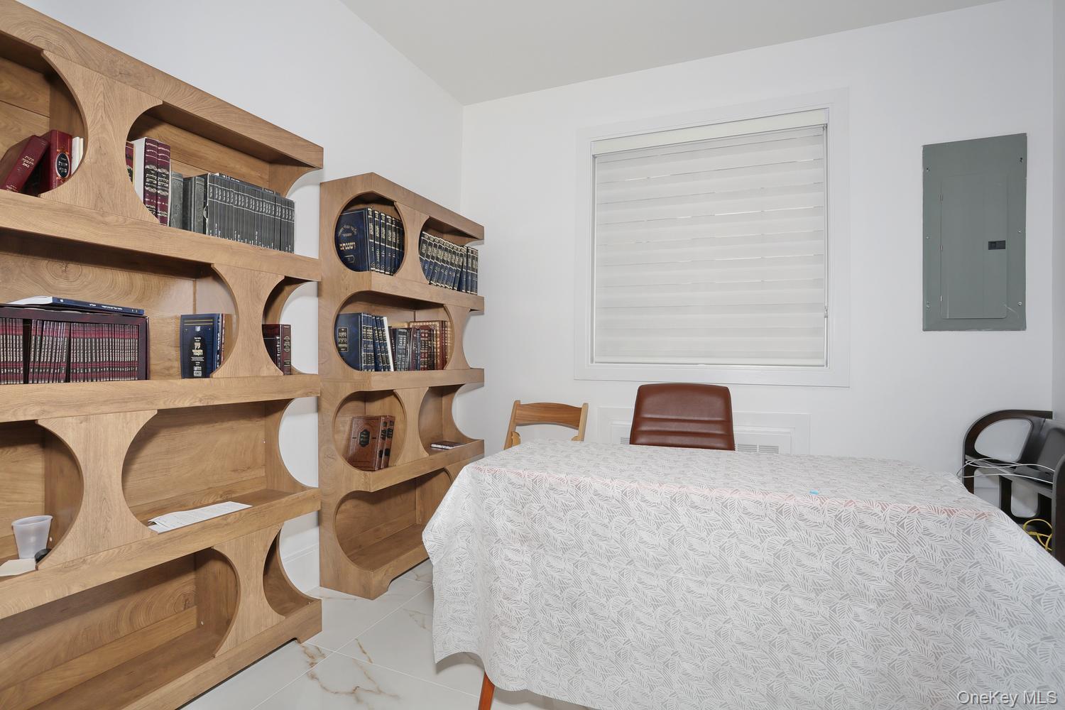 60 Silverwood Circle