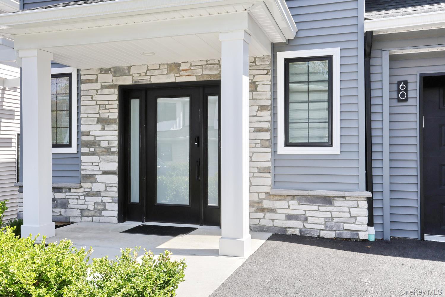 60 Silverwood Circle